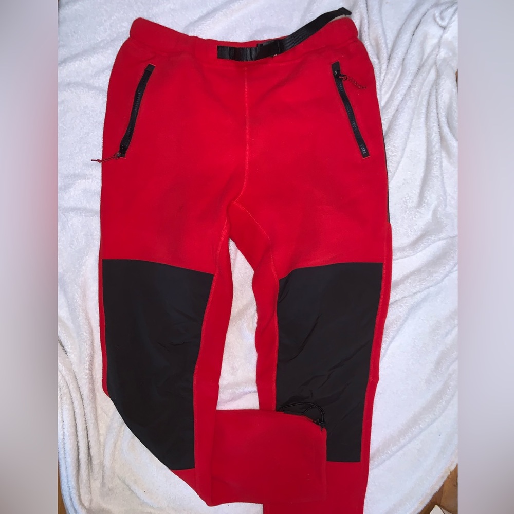 Topo designs mens fleece polar tech sweatpants
New without tags
Size m
